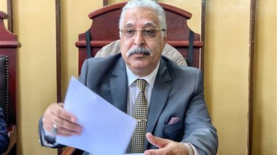 جنايات بورسعيد تبرئ شابًا من تهمة ضرب والدته المفضي إلى الموت وتوقف حكم جدته