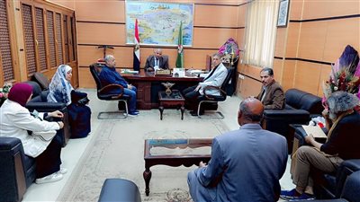 وكيل تعليم الفيوم يعقد اجتماعًا تنسيقيًا لتجهيزات لامتحانات الشهادة الإعدادية 2025