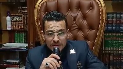 بعد إطلاعه على أوراق القضية.. محامي سفاح الإسكندرية يكشف لـ 