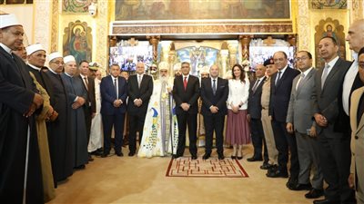 محافظ الجيزة يهنئ الأقباط الأرثوذكس بعيد القيامة خلال زيارته للمطرانية