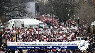 آلاف الأمريكيين يتظاهرون تحت شعار “50501” ضد سياسات ترامب.. من ساحات العاصمة إلى شواطئ كاليفورنيا