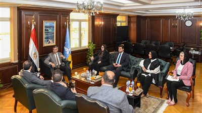 محافظ الإسكندرية يستقبل رئيس مجلس إدارة هيئة الإسعاف المصرية