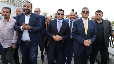 وزير الرياضة ومحافظ الجيزة يفتتحان ملاعب نادي الصحفيين النهري