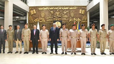 الأكاديمية العسكرية للدراسات العليا توقع بروتوكول تعاون مع المجلس الأعلى للجامعات