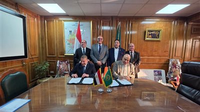 محافظ القليوبية يشهد توقيع بروتوكول مع شركة غازتك لإنشاء محطة غاز طبيعي بشبرا الخيمة