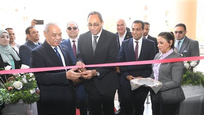 محافظ قنا ورئيس هيئة النيابة الإدارية يفتتحان مجمع النيابات الإدارية بمدينة قنا وفرع قوص والشهر العقاري