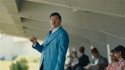 ابتسامة تُخفي الكثير.. الإعلان التشويقي لفيلم 