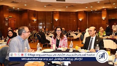 رئيس جامعة أسيوط يشهد احتفال هيئة فولبرايت بخريجيها بمناسبة مرور 75 عامًا على تأسيسها