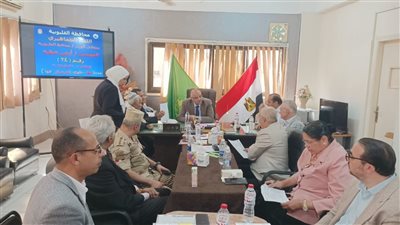 محافظ القليوبية يعقد اللقاء الجماهيري الأسبوعي بمدينة كفر شكر