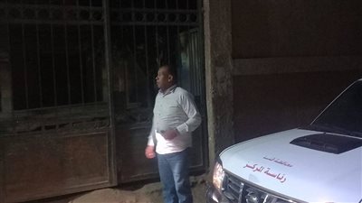 رئيس مركز نجع حمادي يضبط 