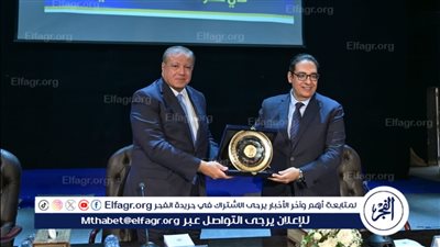 عبدالصادق: في عصر الذكاء الاصطناعي تتزايد الحاجة إلى اطار قانوني تحمي حقوق المبدعين
