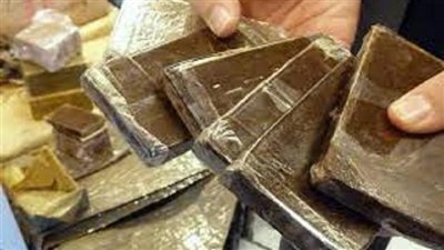 حبس مسجل خطر لحيازته 12 فرش حشيش قبل ترويجها في إمبابة