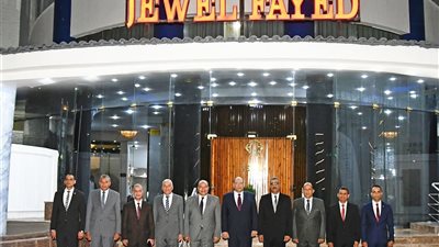 القوات المسلحة تفتتح فندق 