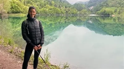 بهذة الطريقة.. تارا عماد تحتفل بعيد ميلادها 