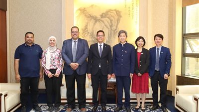 رئيس جامعة بنها يلتقى رئيس جامعة وسط الصين الزراعية 