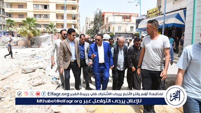 محافظ مطروح يتفقد شوراع المدينة
