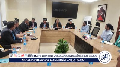 مساعد وزير السياحة والآثار يلتقي مع رئيس اللجنة الدائمة لمجلس الشعب لمنطقة جينغان بشنغهاي