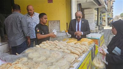 ضبط 650 زجاجة مشروبات غازية منتهية الصلاحية داخل مخزن غير مرخص بالأقصر