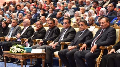 نائبًا عن الوزير 