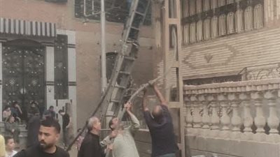 السيطرة على حريق شب بمحول كهرباء بقرية نوى في شبين القناطر