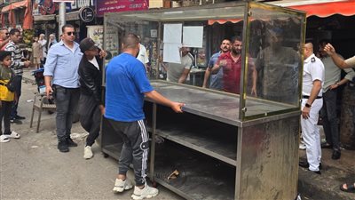 رفع 300 حالة إشغال وتعديات من المحال والمنشآت التجارية وعربات المأكولات بالجيزة