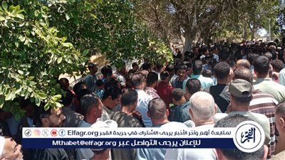 تشييع جثمان ممرض توفي أثناء عمله داخل مستشفى دمنهور بالبحيرة (فيديو)