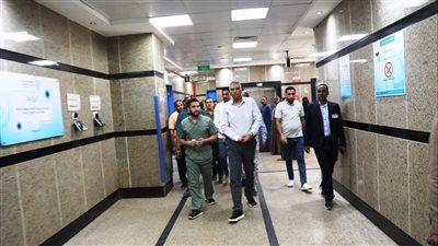 محافظ أسوان يفاجئ مستشفى النيل التخصصي للاطمئنان على الخدمات الطبية