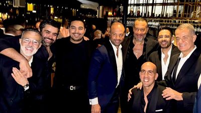 العرض الخاص لفيلم “المشروع X” بحضور المنتج حمادة إسماعيل والهضبة عمرو دياب وكوكبة من النجوم