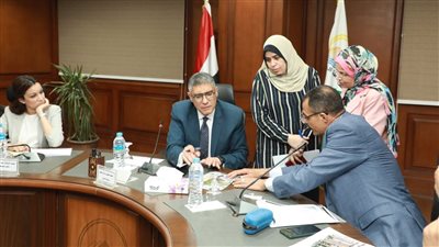 محافظ الجيزة يعقد لقاء الثلاثاء الأسبوعي لبحث الشكاوى والطلبات المقدمة من المواطنين