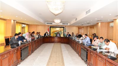 استعدادًا لعيد الأضحى المبارك.. محافظ الفيوم رفع درجة التأهب للقصوى بجميع المديريات والوحدات المحلية