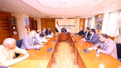 وزيرة التضامن الاجتماعي تبحث خطة تطوير مؤسسات الدفاع الاجتماعي على مستوى الجمهورية