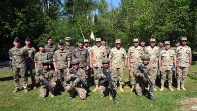 رئيس أركان حرب القوات المسلحة يعود إلى أرض الوطن بعد إنتهاء زيارته الرسمية لدولة فرنسا