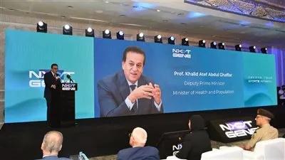 “عبدالغفار” يشارك في إطلاق المرحلة الجديدة من اختبار الجین الریاضي