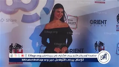رانيا منصور على السجادة الحمراء للعرض الخاص لفيلم 