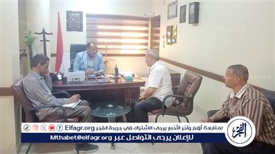 رئيس نجع حمادي يلتقي المواطنين ويؤكد: مكتبي مفتوح للجميع