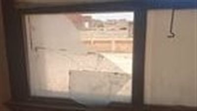 رفض يغشش نجله....ولي أمر يقتحم مدرسه ابتدائي ويعتدي علي معلم في الفيوم