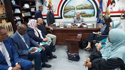 وكيل تعليم أسوان يستقبل فريق برنامج 