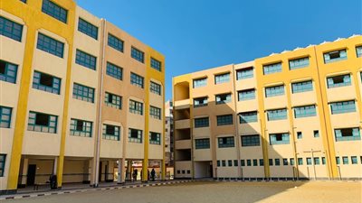 محافظ الإسكندرية: جاهزية كاملة لانطلاق امتحانات الشهادة الإعدادية