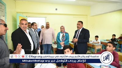 محافظ مطروح يتفقد انطلاق ماراثون امتحانات الشهادة الإعدادية بالمحافظة