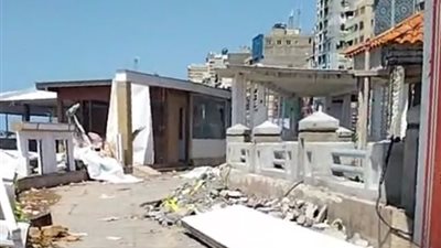 غرف عمليات محافظة الإسكندرية ترصد تداعيات المنخفض الجوي 