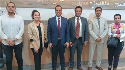 جامعة حلوان تشارك فى اجتماع تطوير منظومة الطلاب الوافدين