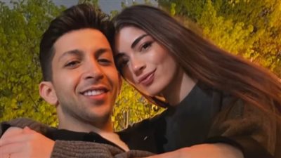 بطريقة رومانسية.. ليلى أحمد زاهر تحتفل بعيد ميلاد هشام جمال 