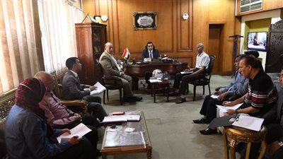 نائب محافظ قنا يترأس الاجتماع الأول لمركز تدريب علوم الحاسب وتكنولوجيا المعلومات