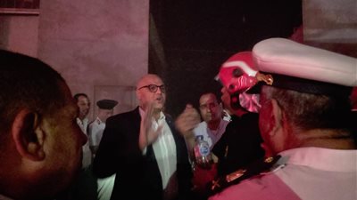 محافظ القليوبية ومدير الأمن يتوجهان لموقع حريق مصنع القناطر الخيرية - صور