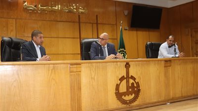 محافظ القليوبية: التشديد على رؤساء المدن والأحياء على اليقظة التامة خلال أجازة عيد الأضحى