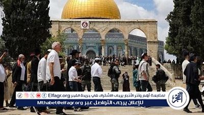 عشرات المستوطنين يقتحمون المسجد الأقصى وسط حراسة شرطة الاحتلال