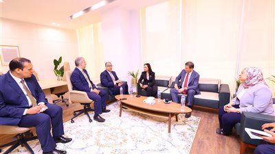 وزيرا التضامن والزراعة يتفقدان البنك الزراعي ويدعمان التكافل والكرامة