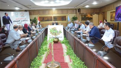 محافظ الغربية يترأس اجتماعًا موسعًا لمراجعة تنفيذ قرارات إزالة المنشآت الآيلة للسقوط