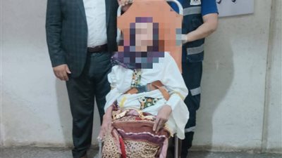 فريق التدخل السريع بالغربية ينقذ مسنة بلا مأوى ويوفر لها رعاية بدار المسنين