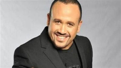 هشام عباس يكشف أسرار علاقته بإيهاب توفيق ومصطفى قمر وحميد الشاعري.. فيديو